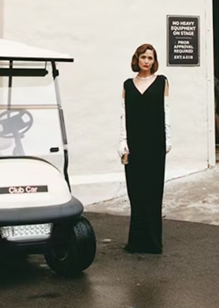 Rose Byrne photo