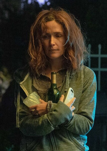 Rose Byrne photo