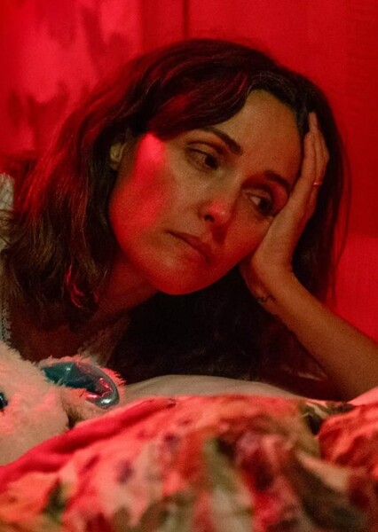 Rose Byrne photo