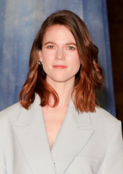 Rose Leslie photo