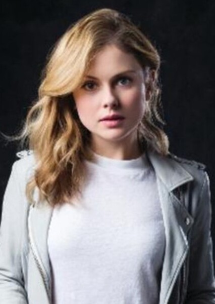 Rose McIver photo