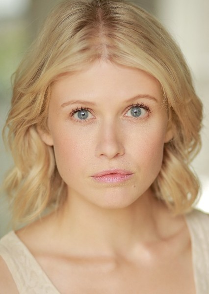Rose Reynolds photo