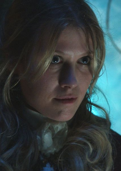 Rose Reynolds photo