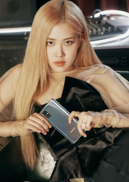 ROSÉ (Roseanne Park) photo
