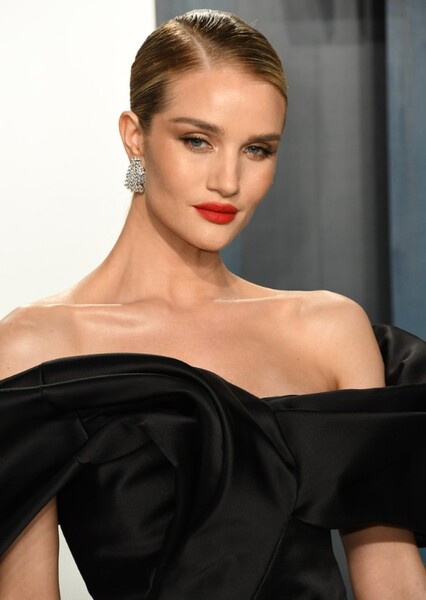 Rosie Huntington-Whiteley photo