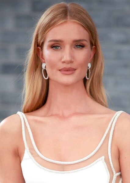 Rosie Huntington-Whiteley photo