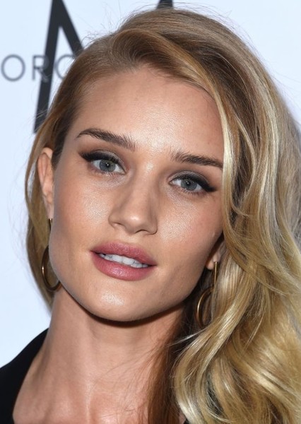 Rosie Huntington-Whiteley photo
