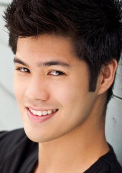 Ross Butler photo