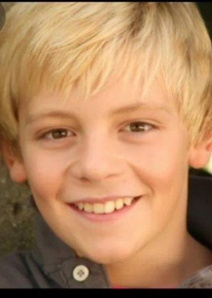 Ross Lynch photo