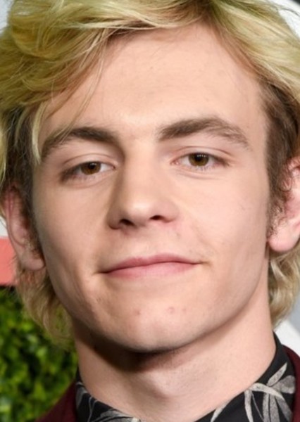 Ross Lynch photo