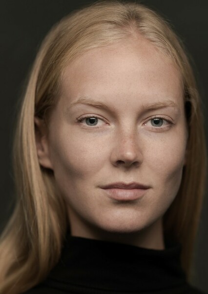 Rosy McEwen