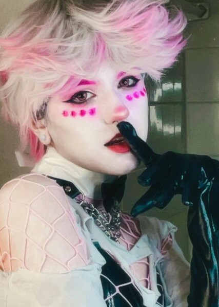 Rowan (@ROWSLEET) photo
