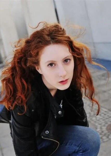 Roxane Duran photo