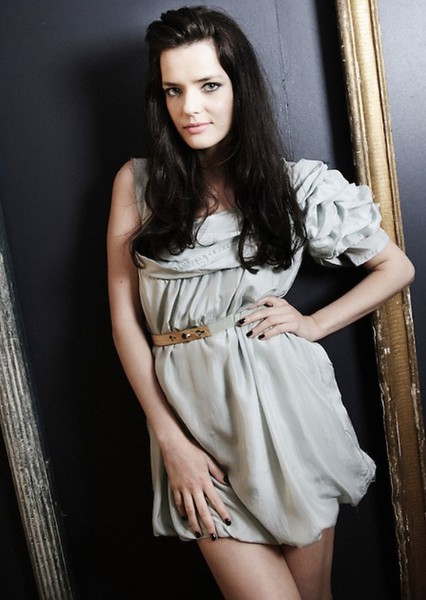 Roxane Mesquida photo