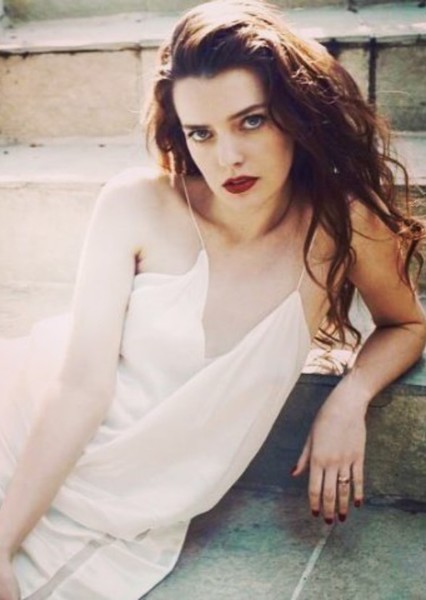 Roxane Mesquida photo