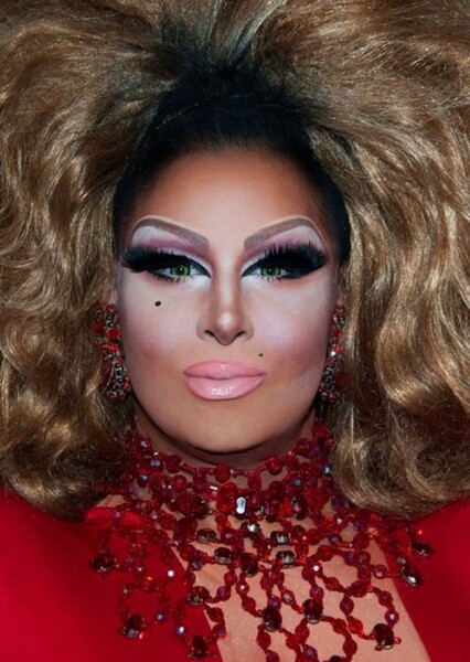 Roxxxy Andrews