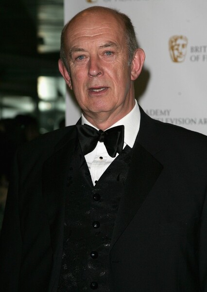 Roy Marsden