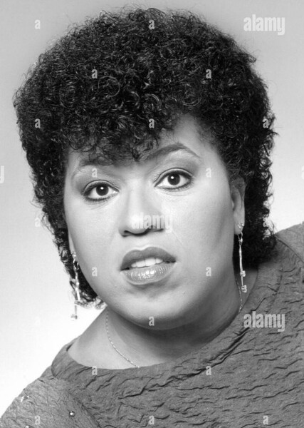 Roz Ryan