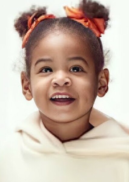 Rumi Carter photo