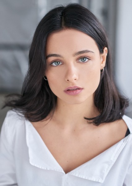 Ruxandra Porojnicu photo