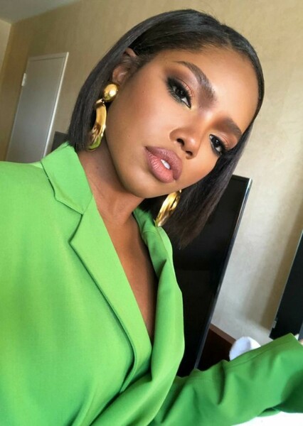 Ryan Destiny photo