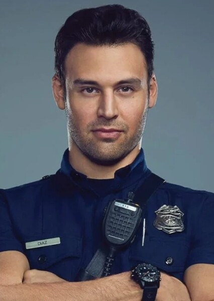 Ryan Guzman photo