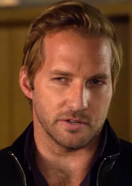 Ryan Hansen photo