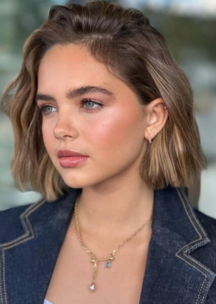 Ryan Kiera Armstrong photo