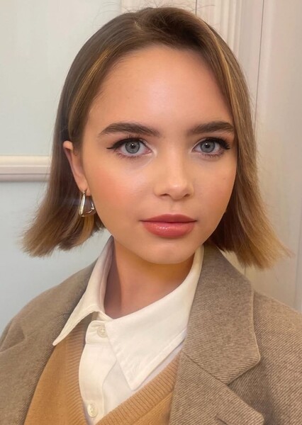 Ryan Kiera Armstrong photo