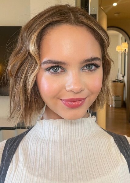 Ryan Kiera Armstrong photo