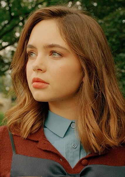 Ryan Kiera Armstrong photo