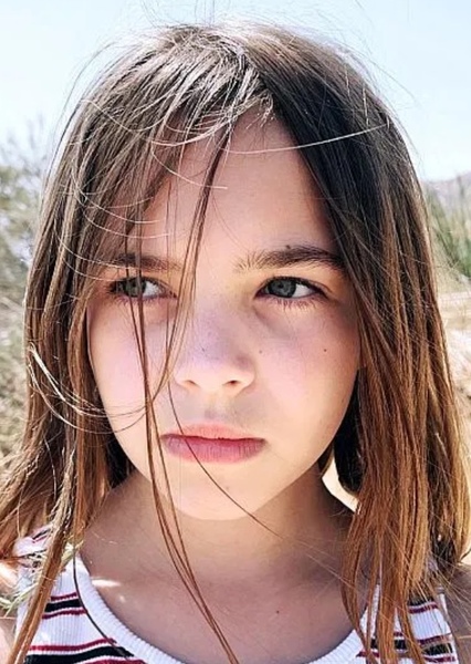 Ryan Kiera Armstrong photo