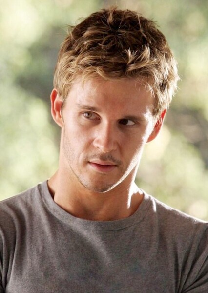 Ryan Kwanten photo