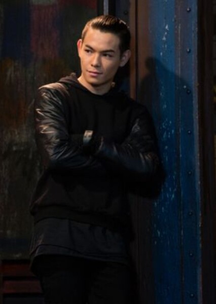 Ryan Potter photo