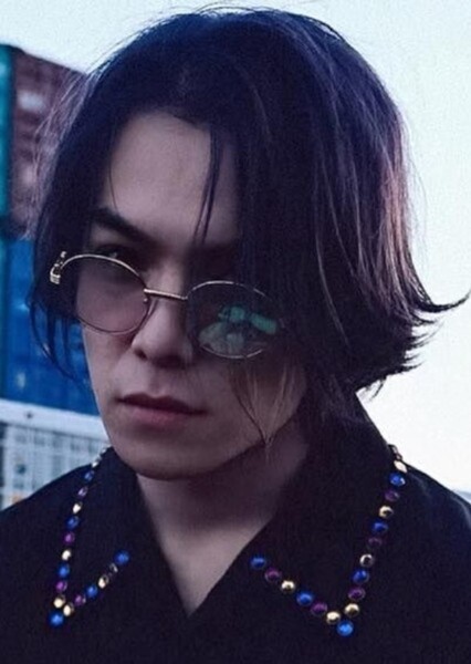 Ryan Potter photo