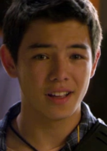 Ryan Potter photo