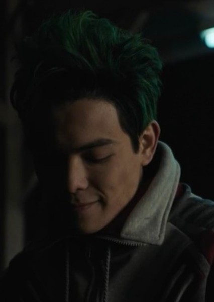Ryan Potter photo