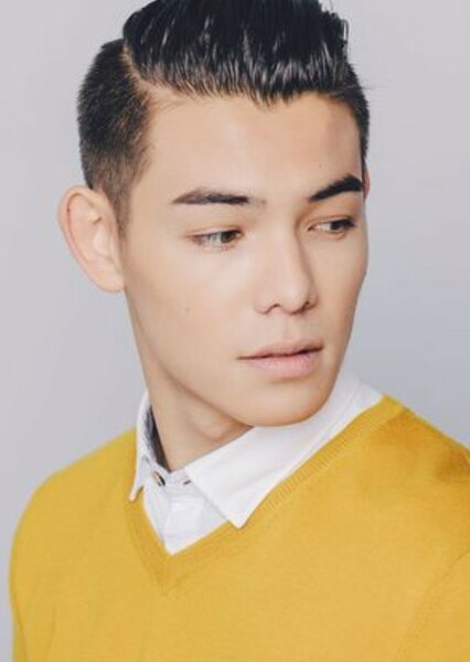 Ryan Potter photo