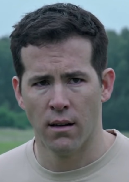 Ryan Reynolds photo