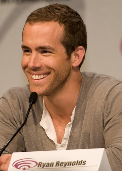 Ryan Reynolds photo