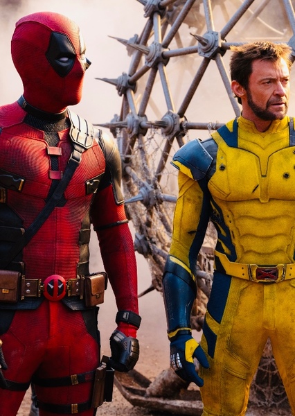 Ryan Reynolds and Hugh Jackman photo