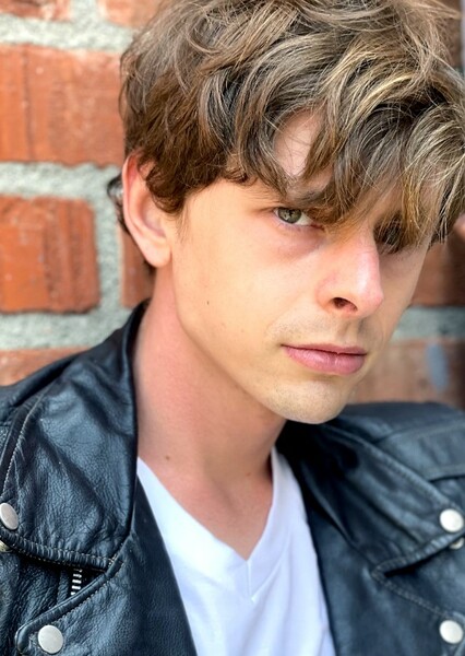 Ryan Wayne photo