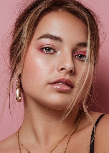 Ryen Lilli photo