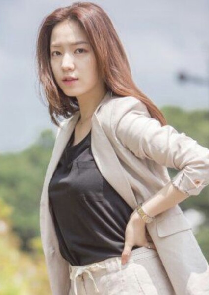 Ryu Hwa-young photo