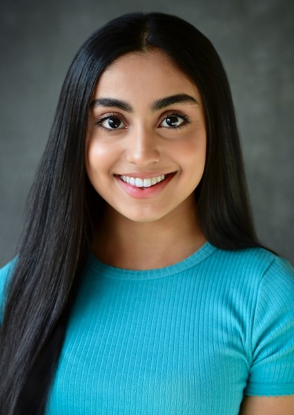 Saara Chaurdry photo