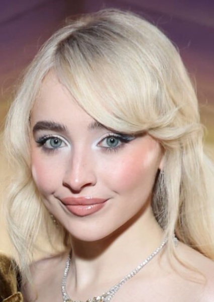 Sabrina Carpenter photo