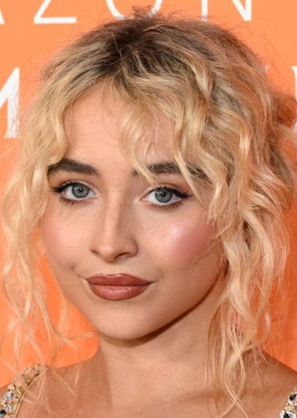 Sabrina Carpenter photo