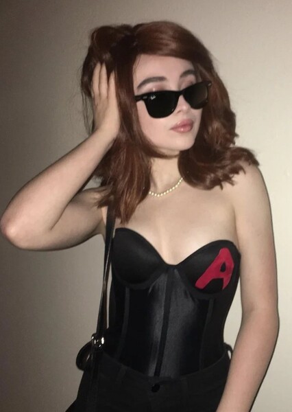 Sabrina Carpenter photo