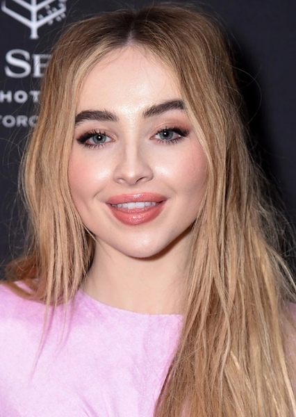 Sabrina Carpenter photo