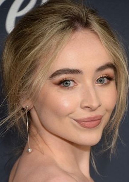 Sabrina Carpenter photo